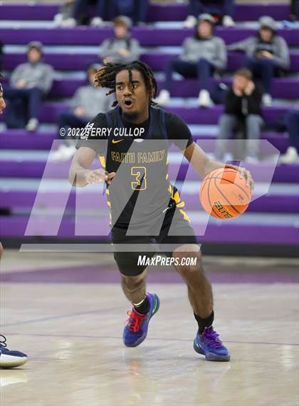 Thumbnail 3 in Durango vs. Oak Cliff Faith Family Academy (Utah Holiday Hoopfest) photogallery.