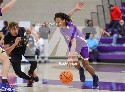 Thumbnail 2 in Durango vs. Oak Cliff Faith Family Academy (Utah Holiday Hoopfest) photogallery.
