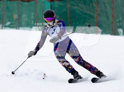 Thumbnail 1 in NYSPHAA Section V Class A&B Slalom Final (First Run) photogallery.