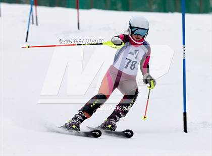 Thumbnail 1 in NYSPHAA Section V Class A&B Slalom Final (First Run) photogallery.