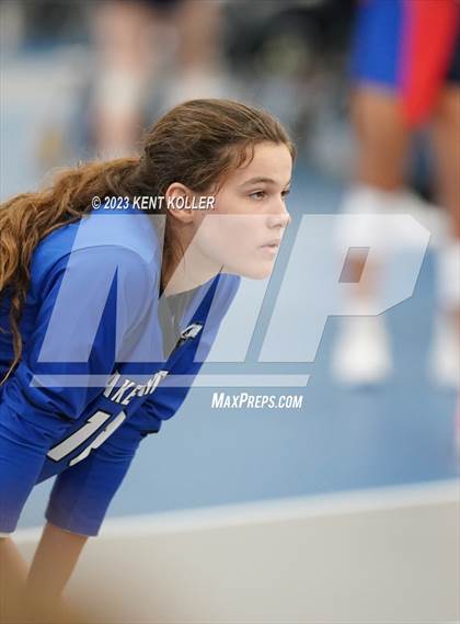 Thumbnail 1 in Lakeland vs. Romeo photogallery.