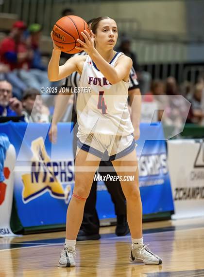 Thumbnail 3 in Hornell vs. Chenango Forks (NYSPHSAA Class B State Semi-Final) photogallery.