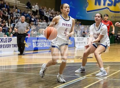 Thumbnail 2 in Hornell vs. Chenango Forks (NYSPHSAA Class B State Semi-Final) photogallery.
