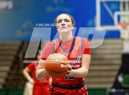 Thumbnail 2 in Hornell vs. Chenango Forks (NYSPHSAA Class B State Semi-Final) photogallery.