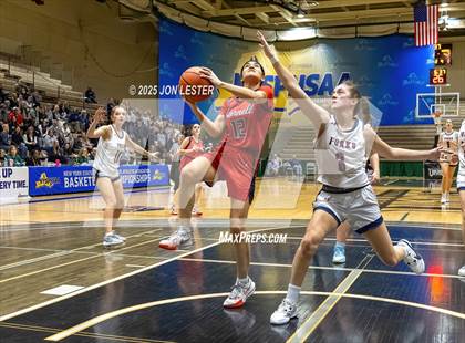Thumbnail 3 in Hornell vs. Chenango Forks (NYSPHSAA Class B State Semi-Final) photogallery.