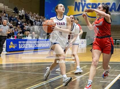 Thumbnail 3 in Hornell vs. Chenango Forks (NYSPHSAA Class B State Semi-Final) photogallery.