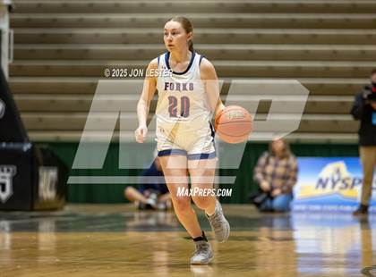 Thumbnail 1 in Hornell vs. Chenango Forks (NYSPHSAA Class B State Semi-Final) photogallery.