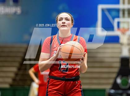 Thumbnail 3 in Hornell vs. Chenango Forks (NYSPHSAA Class B State Semi-Final) photogallery.