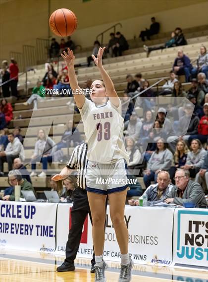 Thumbnail 2 in Hornell vs. Chenango Forks (NYSPHSAA Class B State Semi-Final) photogallery.