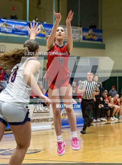 Thumbnail 3 in Hornell vs. Chenango Forks (NYSPHSAA Class B State Semi-Final) photogallery.