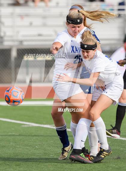 Thumbnail 2 in Desert Vista vs. Xavier College Prep (AIA 6A Final)  photogallery.