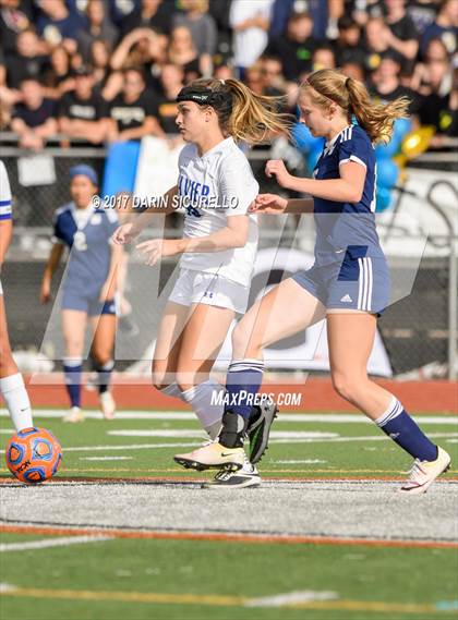 Thumbnail 3 in Desert Vista vs. Xavier College Prep (AIA 6A Final)  photogallery.
