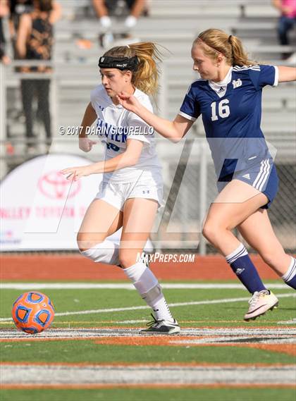 Thumbnail 3 in Desert Vista vs. Xavier College Prep (AIA 6A Final)  photogallery.