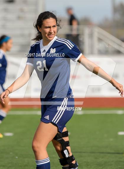 Thumbnail 3 in Desert Vista vs. Xavier College Prep (AIA 6A Final)  photogallery.