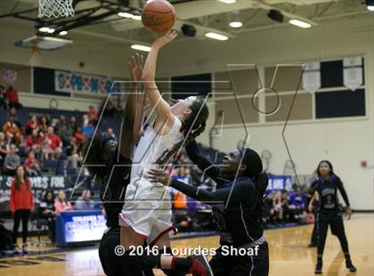 Thumbnail 3 in Bowie vs. Cedar Ridge photogallery.