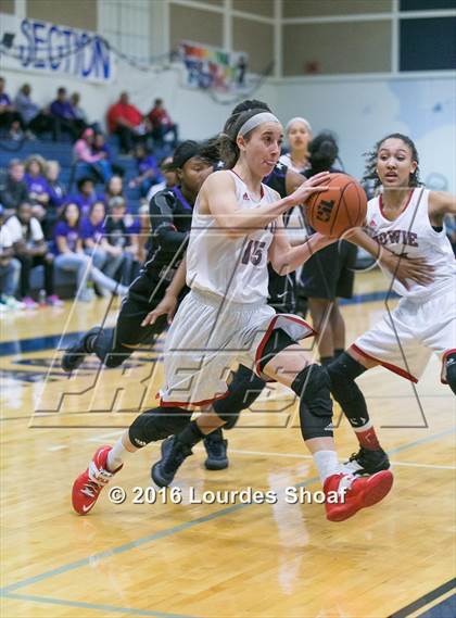 Thumbnail 1 in Bowie vs. Cedar Ridge photogallery.