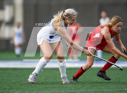 Thumbnail 2 in Cathedral Catholic @ La Jolla Country Day photogallery.
