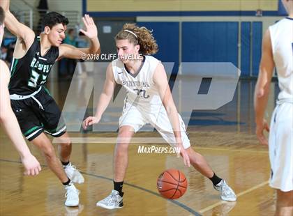 Thumbnail 1 in Roswell vs Pinewood Prep (Rotary Roundball Classic) photogallery.
