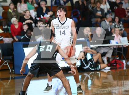 Thumbnail 3 in Roswell vs Pinewood Prep (Rotary Roundball Classic) photogallery.