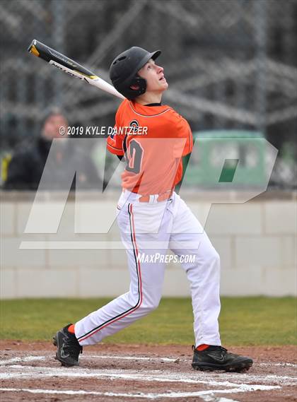 Thumbnail 2 in Commerce vs Cumby (Blue Ridge Tournament) photogallery.