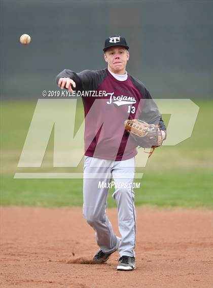 Thumbnail 3 in Commerce vs Cumby (Blue Ridge Tournament) photogallery.