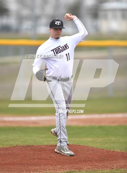 Thumbnail 1 in Commerce vs Cumby (Blue Ridge Tournament) photogallery.