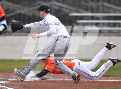 Thumbnail 3 in Commerce vs Cumby (Blue Ridge Tournament) photogallery.