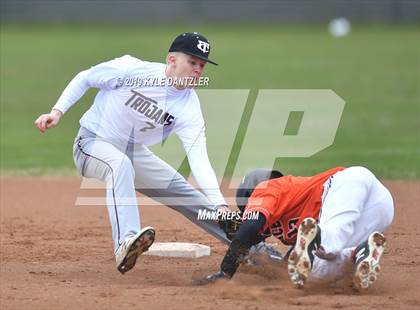 Thumbnail 1 in Commerce vs Cumby (Blue Ridge Tournament) photogallery.