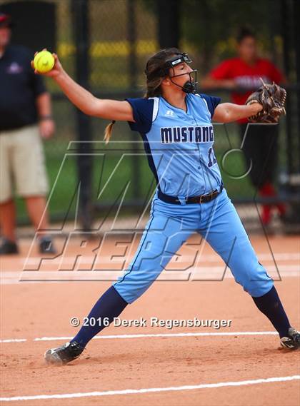 Thumbnail 2 in Ralston Valley vs Loveland (Erie Festival of Champions) photogallery.