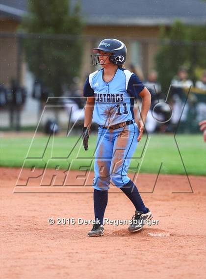 Thumbnail 2 in Ralston Valley vs Loveland (Erie Festival of Champions) photogallery.