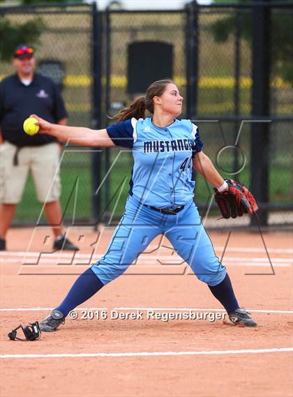 Thumbnail 2 in Ralston Valley vs Loveland (Erie Festival of Champions) photogallery.