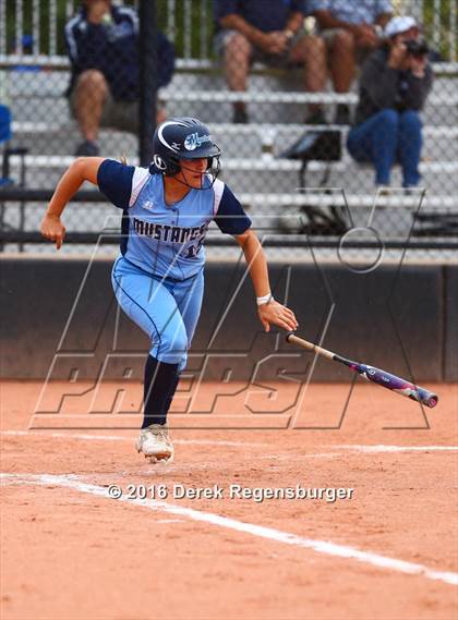 Thumbnail 1 in Ralston Valley vs Loveland (Erie Festival of Champions) photogallery.