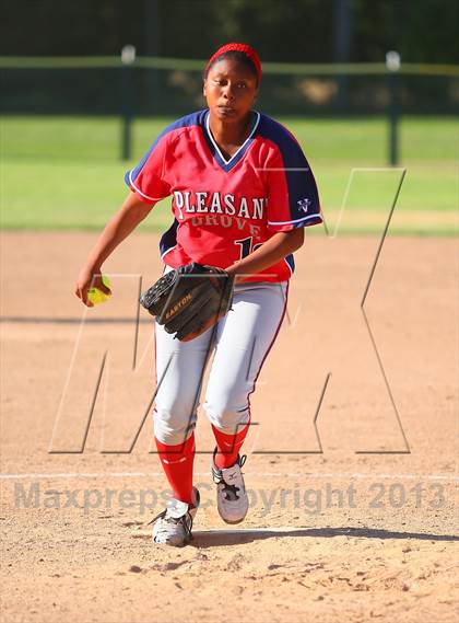 Thumbnail 3 in Pleasant Grove vs. Rocklin (CIF SS D1 Semifinal) photogallery.
