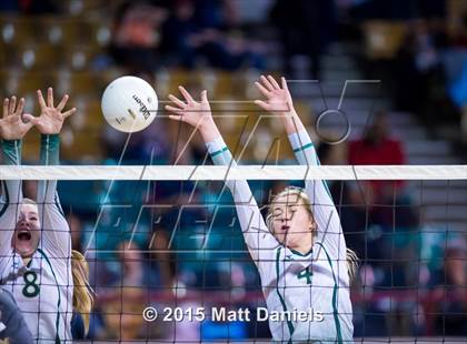 Thumbnail 3 in University vs. Manitou Springs (CHSAA 3A Playoff) photogallery.
