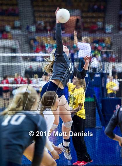 Thumbnail 1 in University vs. Manitou Springs (CHSAA 3A Playoff) photogallery.