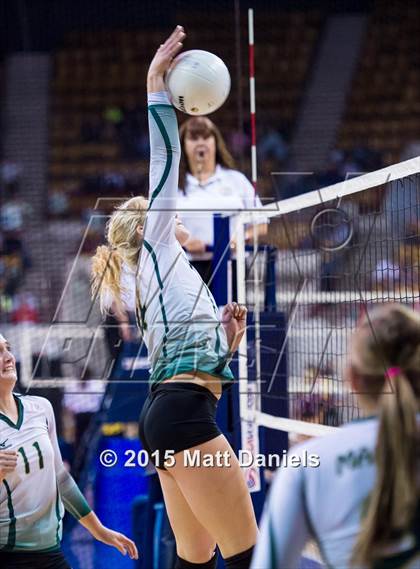 Thumbnail 2 in University vs. Manitou Springs (CHSAA 3A Playoff) photogallery.