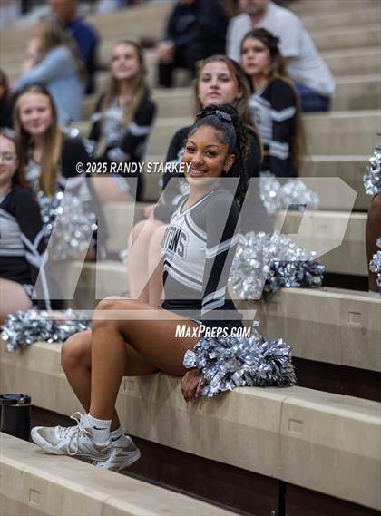 Thumbnail 1 in Estero @ Mariner photogallery.