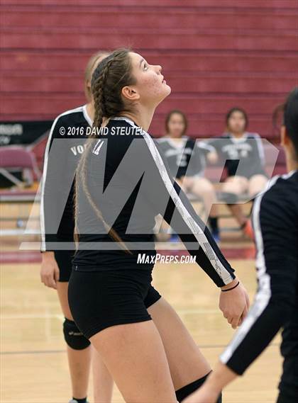 Thumbnail 2 in Golden Sierra @ Encina Prep photogallery.