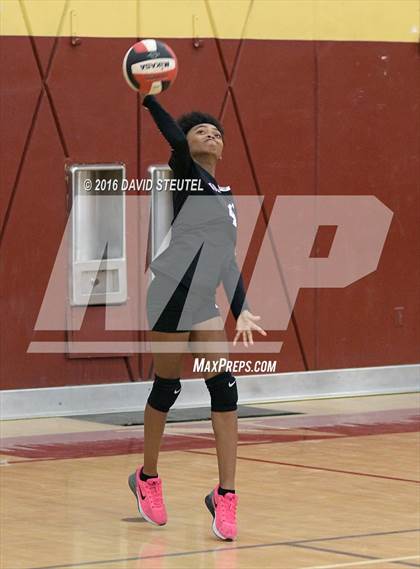 Thumbnail 3 in Golden Sierra @ Encina Prep photogallery.