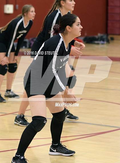 Thumbnail 1 in Golden Sierra @ Encina Prep photogallery.