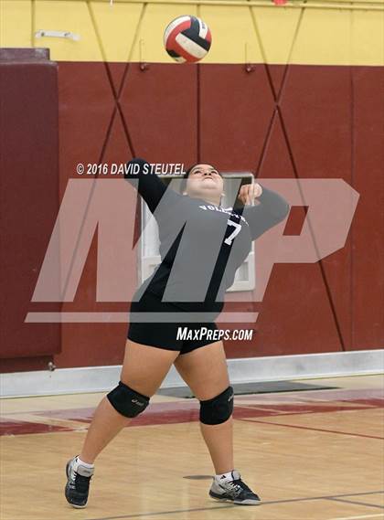 Thumbnail 3 in Golden Sierra @ Encina Prep photogallery.