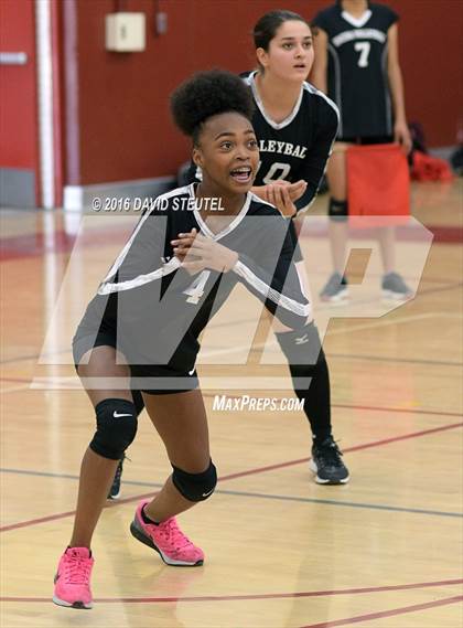 Thumbnail 2 in Golden Sierra @ Encina Prep photogallery.