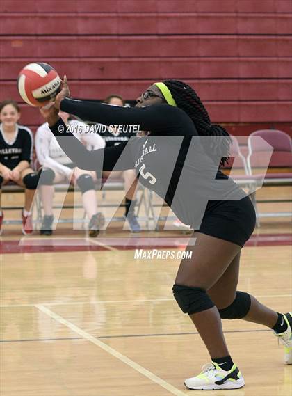 Thumbnail 1 in Golden Sierra @ Encina Prep photogallery.