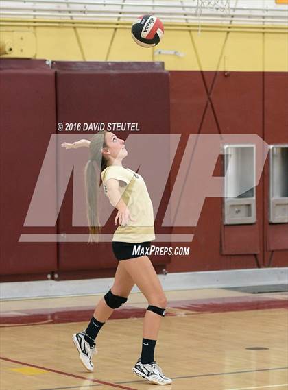Thumbnail 3 in Golden Sierra @ Encina Prep photogallery.