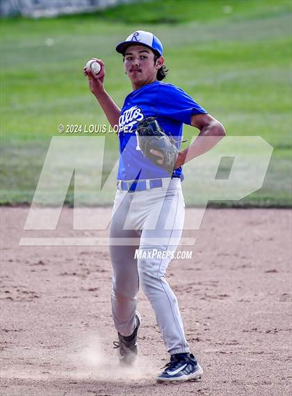 Thumbnail 2 in Rialto @ Jurupa Hills photogallery.