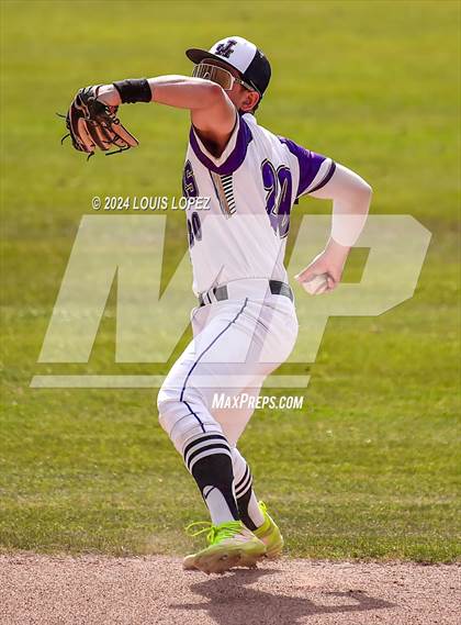 Thumbnail 2 in Rialto @ Jurupa Hills photogallery.