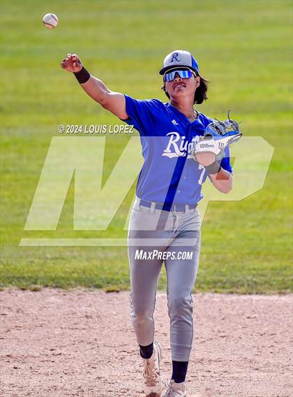 Thumbnail 1 in Rialto @ Jurupa Hills photogallery.