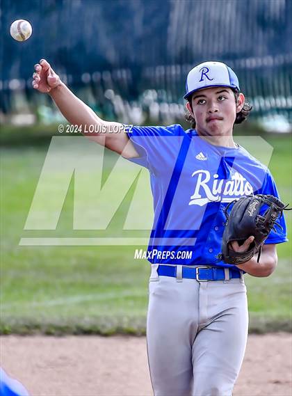 Thumbnail 1 in Rialto @ Jurupa Hills photogallery.