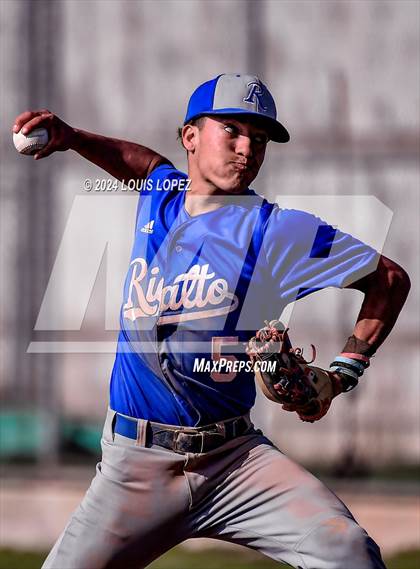 Thumbnail 1 in Rialto @ Jurupa Hills photogallery.
