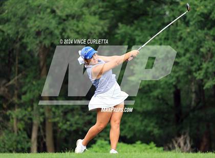 Thumbnail 3 in UIL 3A Girls Golf Finals photogallery.
